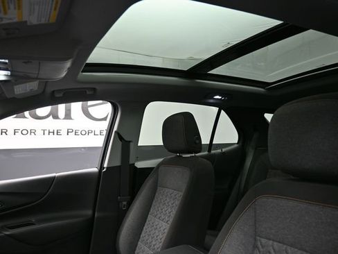 Used 2023 Chevrolet Equinox LT image 17