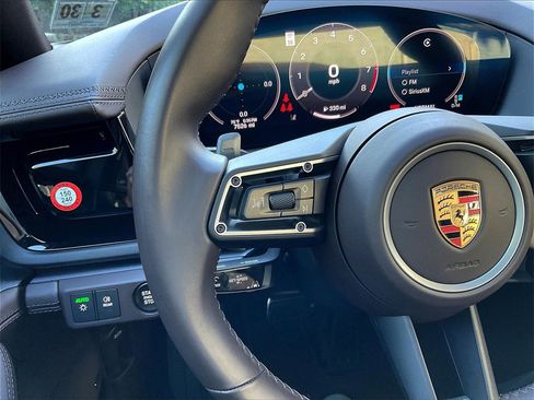 Certified 2024 Porsche Panamera image 23