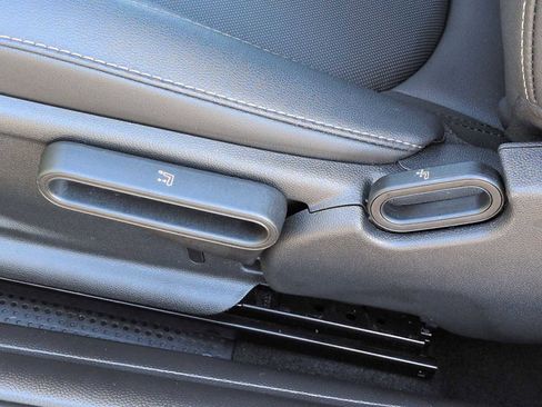 Certified 2024 MINI Cooper SE image 17