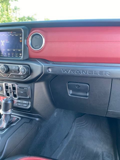 Used 2023 Jeep Wrangler Unlimited Rubicon 4xe AWD/4WD image 18