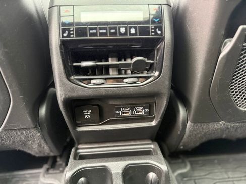 Used 2023 Jeep Grand Cherokee L Overland w/ Advanced Protech Group III AWD/4WD image 30
