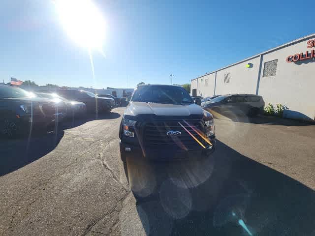 Used 2016 Ford F150 XLT w/ Equipment Group 302A Luxury AWD/4WD image 5