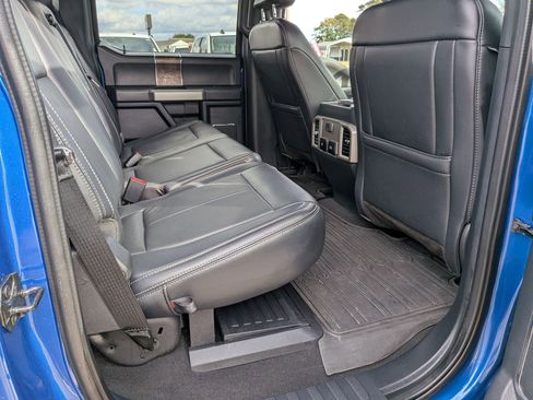 Used 2022 Ford F250 Lariat w/ Chrome Package image 30