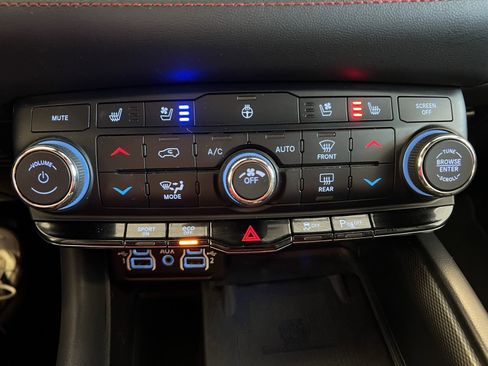 Used 2024 Dodge Durango R/T image 25