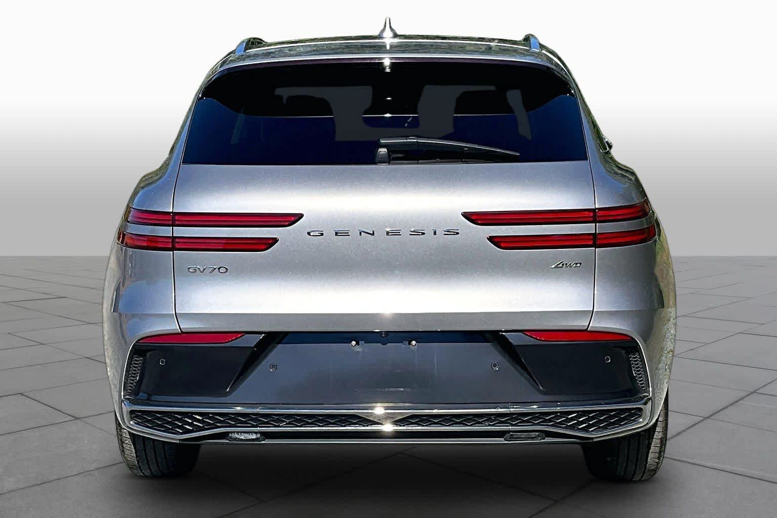 Used 2026 Genesis GV70 2.5T AWD/4WD image 5