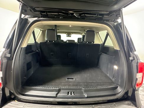 Used 2024 Ford Expedition Max XLT RWD image 30