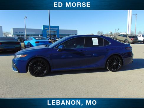 Used 2024 Toyota Camry XSE w/ Navigation Package image 2