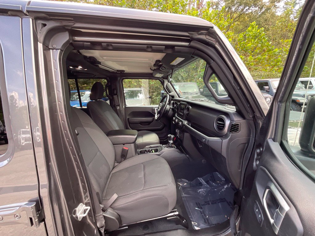 Used 2022 Jeep Gladiator Sport AWD/4WD image 22