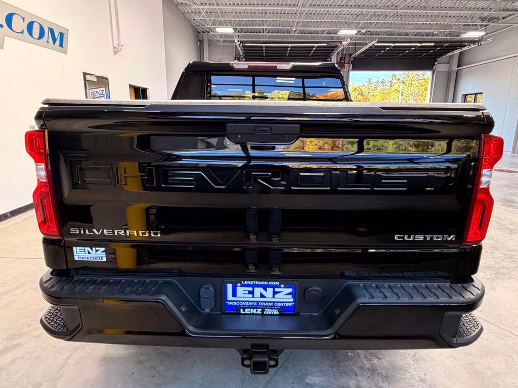 Used 2021 Chevrolet Silverado 1500 Custom AWD/4WD image 7