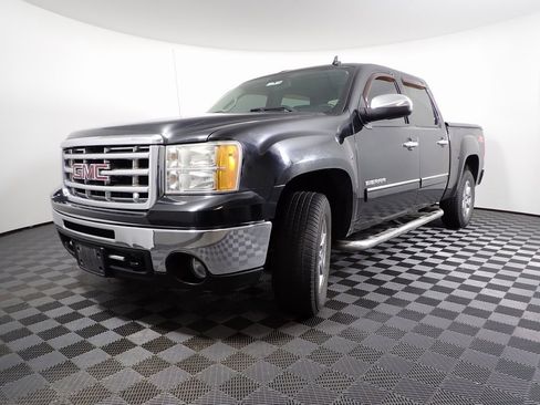 Used 2011 GMC Sierra 1500 SLE w/ Power Tech Package image 6