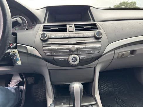 Used 2012 Honda Accord LX image 18