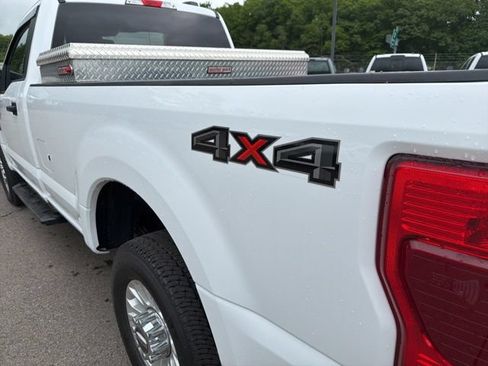 Used 2022 Ford F350 XLT w/ XLT Value Package AWD/4WD image 10