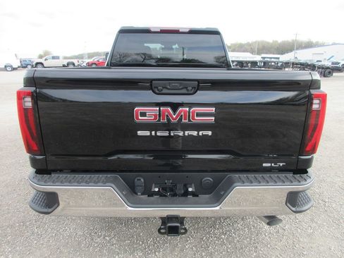 New 2026 GMC Sierra 2500 SLT image 6
