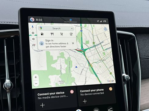 New 2026 Volvo XC90 B5 Core image 17