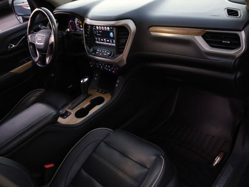 Used 2019 GMC Acadia Denali w/ Technology Package image 10