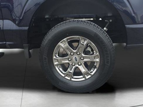 Certified 2022 Ford F150 XLT w/ Equipment Group 302A High image 14