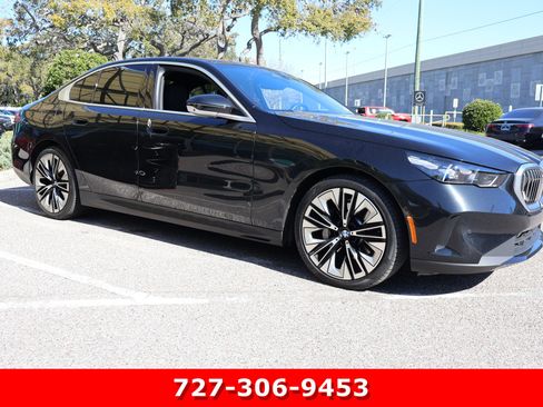 Used 2024 BMW 530i xDrive 530i xDrive image 12