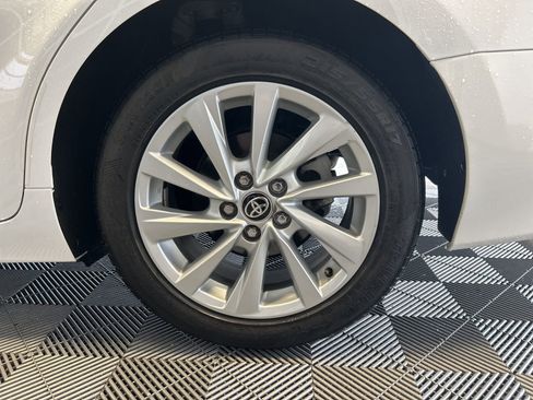 Used 2024 Toyota Camry LE image 8