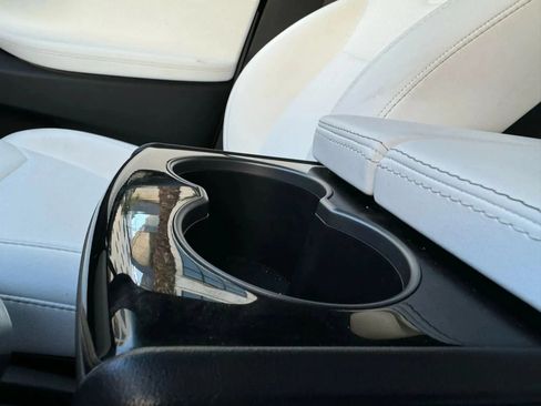 Used 2019 Tesla Model X 75D AWD/4WD image 43
