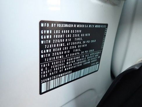 Used 2022 Volkswagen Taos SE image 21