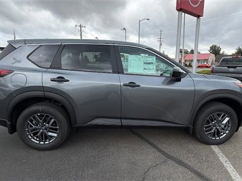 New 2026 Nissan Rogue S image 3