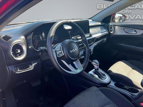 Used 2024 Kia Forte LXS FWD image 13