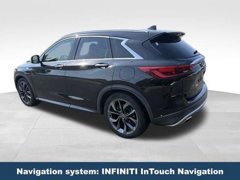 Used 2019 INFINITI QX50 Essential w/ Sensory Package FWD image 5