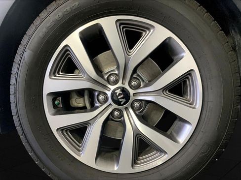 Used 2015 Kia Sportage LX FWD image 9