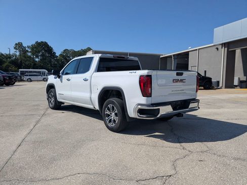 Used 2025 GMC Sierra 1500 SLT AWD/4WD image 6