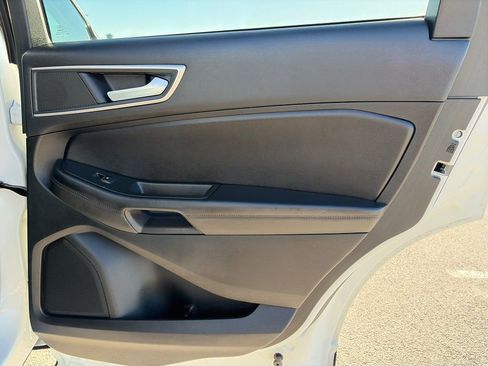 Used 2024 Ford Edge SEL w/ Convenience Package image 31