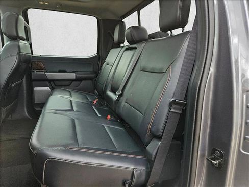 Used 2024 Ford F350 Lariat w/ Lariat Ultimate Package AWD/4WD image 17