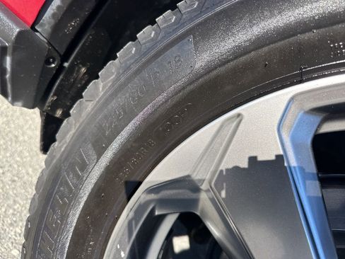 Used 2019 Toyota RAV4 Limited image 34