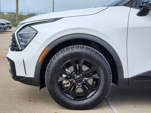 Certified 2025 Kia Sportage X-Pro AWD/4WD image 6