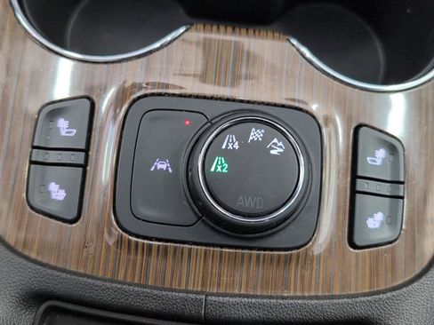 Used 2023 GMC Acadia SLE w/ Driver Convenience Package AWD/4WD image 34