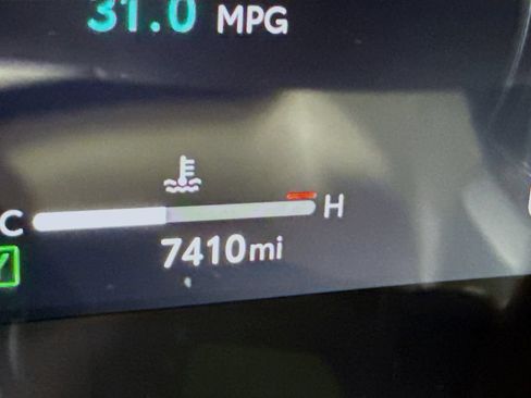 Used 2026 Toyota Highlander Platinum AWD/4WD image 5