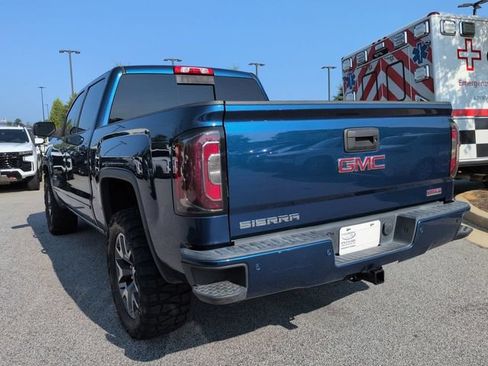 Used 2017 GMC Sierra 1500 SLT AWD/4WD image 6