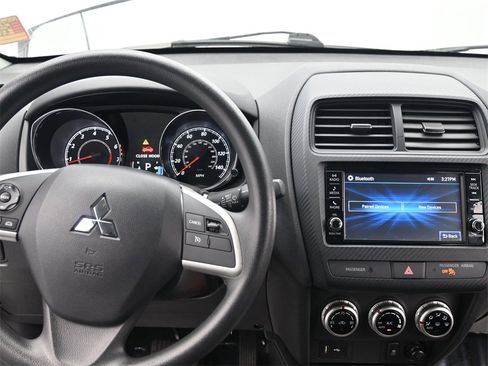 Used 2024 Mitsubishi Outlander Sport ES image 29