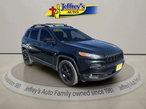 Used 2016 Jeep Cherokee High Altitude image 6