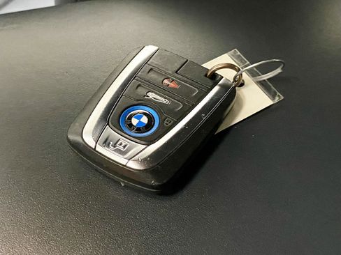 Used 2016 BMW i8 AWD/4WD image 37