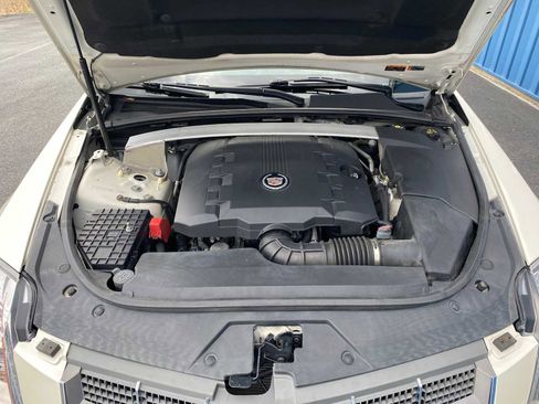 Used 2011 Cadillac CTS Luxury image 6