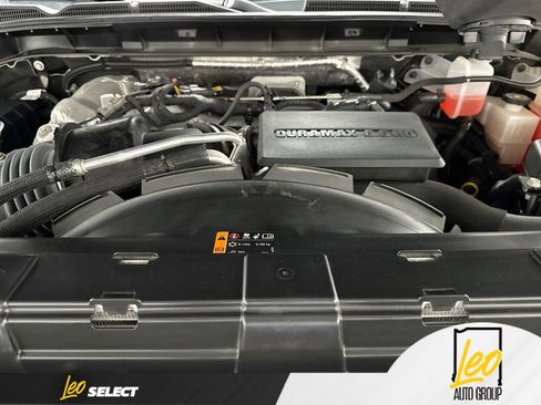 Used 2025 GMC Sierra 2500 AT4X AWD/4WD image 34