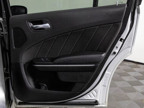 Used 2023 Dodge Charger Scat Pack w/ Harman/Kardon Audio Group image 37