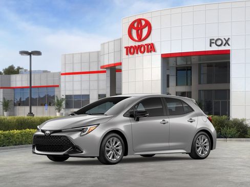 New 2026 Toyota Corolla SE image 2