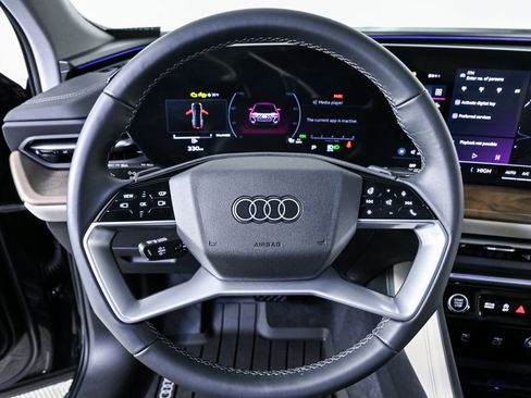 Used 2025 Audi Q5 Prestige image 10