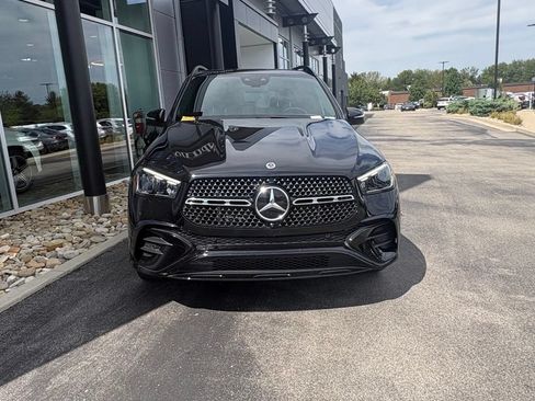Used 2024 Mercedes-Benz GLE 450 4MATIC image 3