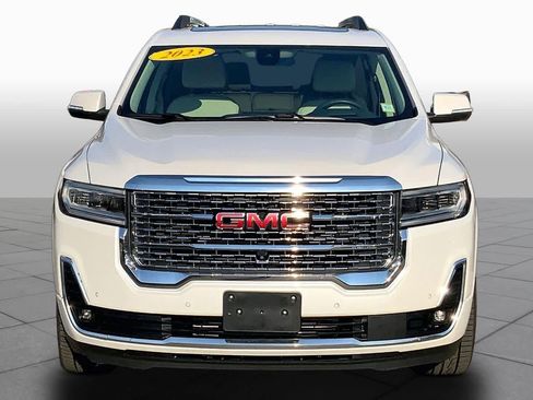 Used 2023 GMC Acadia Denali w/ Denali Ultimate Package AWD/4WD image 4
