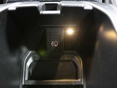 Used 2023 BMW X3 xDrive30i image 33