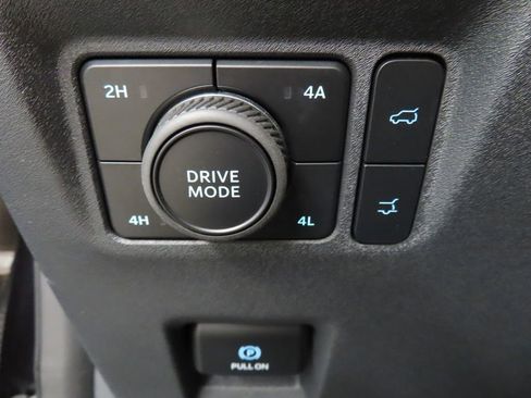 Used 2025 Ford Expedition Max Platinum AWD/4WD image 64