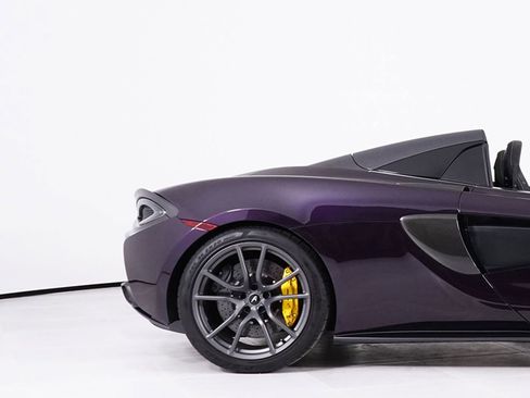Used 2019 McLaren 570S Spider RWD image 15