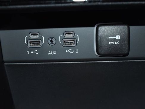 New 2025 Jeep Grand Cherokee Limited w/ Trailer Tow Package image 17